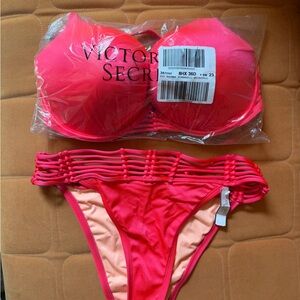 New Victoria's Secret bright red Strappy bombshell Bikini Set add 2 cups
